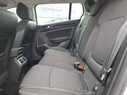 Photo 24 Renault Megane Mégane IV Estate dCi 110 Energy