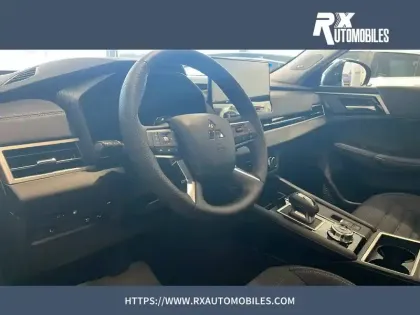 Photo 14 Mitsubishi Outlander  2.4 MIVEC PHEV 306 4WD