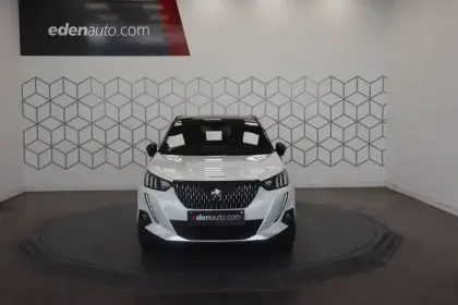 Photo 12 Peugeot 2008  PureTech 130 S&S EAT8