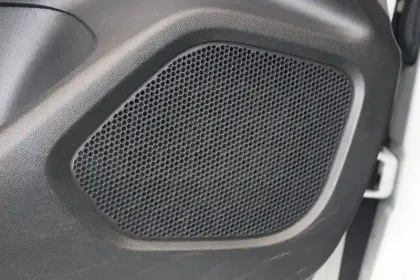 Photo 7 Peugeot 2008  PureTech 130 S&S EAT8