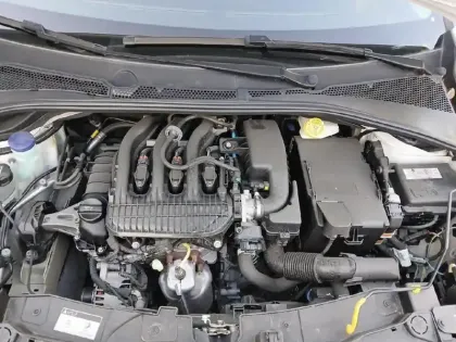 Photo 6 Citroën C3  PureTech 83 S&S BVM5 Shine