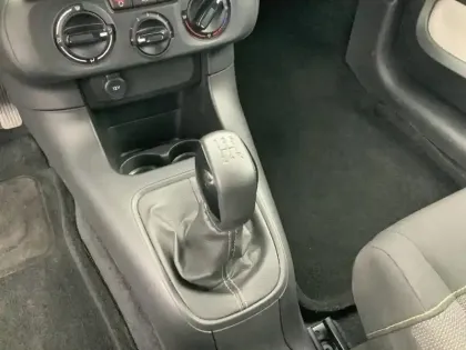 Photo 23 Citroën C3  PureTech 83 ch BVM5 You