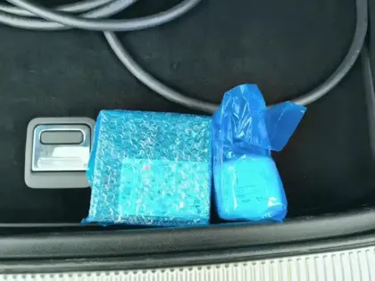 Photo 26 DS DS 7  Hybride Rechargeable E-Tense 360 EAT8 4x4 La Premiere