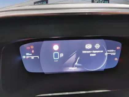 Photo 20 Peugeot 208  Hybrid 100 e-DCS6 GT