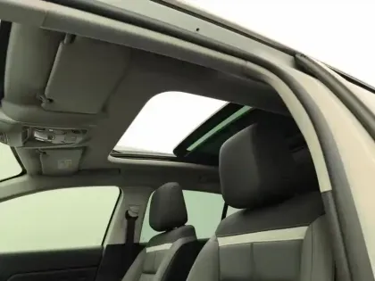 Photo 24 Citroën C5 aircross  Hybride Rechargeable 225 S&S e-EAT8 Shine Pack