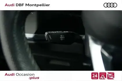 Photo 6 Audi Q3 45 TFSIe 245 ch S tronic 6 S line