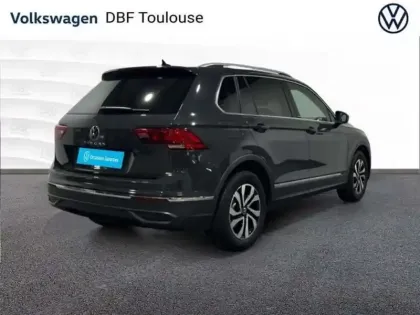 Photo 6 Volkswagen Tiguan 2.0 TDI 150ch DSG7 Active
