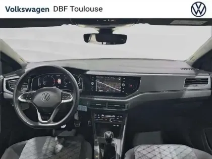 Photo 8 Volkswagen Polo 1.0 TSI 95 S&S BVM5 R-Line