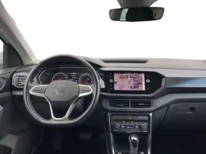 Photo 8 Volkswagen T-cross 1.0 TSI 110 Start/Stop DSG7 R-Line