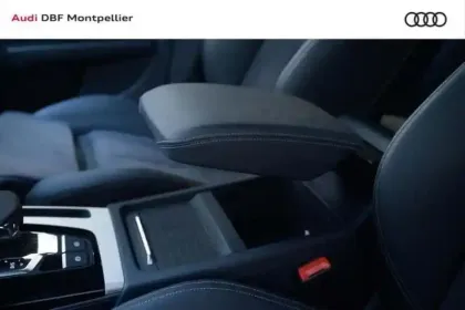 Photo 5 Audi Q5 55 TFSIe 367 S tronic 7 Quattro S line