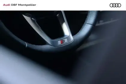 Photo 8 Audi Q5 55 TFSIe 367 S tronic 7 Quattro S line