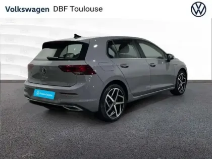 Photo 6 Volkswagen Golf 1.5 eTSI OPF 150 DSG7 Style