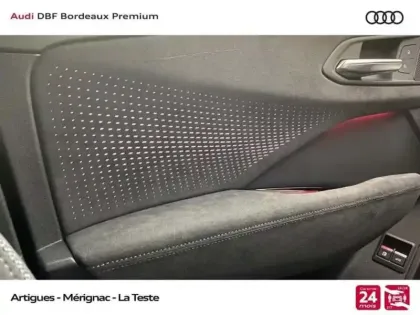 Photo 7 Audi Q3 Gén. III Ph1 S line 5