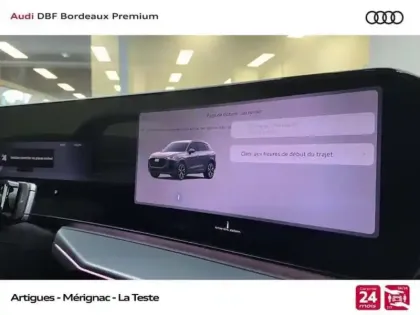 Photo 9 Audi Q3 Gén. III Ph1 S line 5