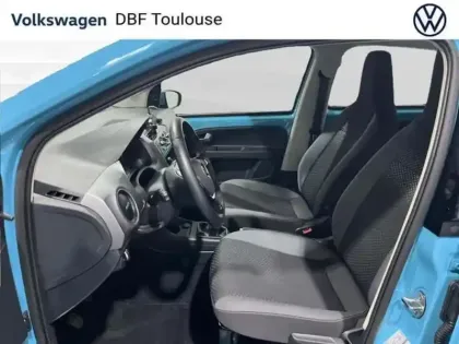 Photo 9 Volkswagen Up ! 2.0 1.0 65 BlueMotion Technology BVM5 Active