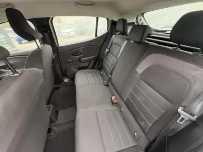 Photo 15 Dacia Sandero Stepway Essentiel TCe 90