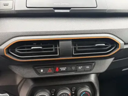 Photo 22 Dacia Sandero Stepway Essentiel TCe 90