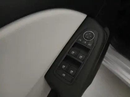 Photo 19 Renault Clio V E-Tech full hybrid 145 Techno