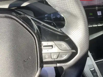 Photo 19 Peugeot 308 PureTech 130ch S&S EAT8 GT