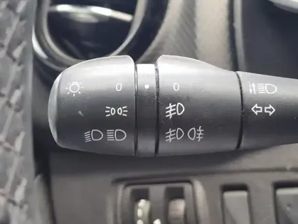 Photo 16 Renault Clio IV Zen ENERGY dCi 90 E6C