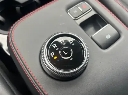 Photo 7 Ford Mustang mach-E 294ch Extended Range 91kWh Premium Propulsion