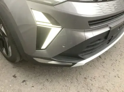 Photo 26 Renault Symbioz Nouveau E-Tech full hybrid 145 Iconic