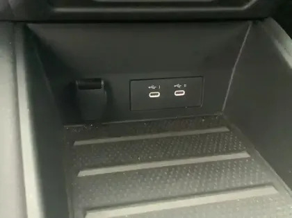 Photo 20 Renault Symbioz Nouveau E-Tech full hybrid 145 Iconic