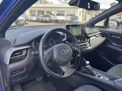 Photo 9 Toyota C-HR 2.0 Hybride 184 Dynamic Business Beyond HYBR