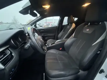 Photo 8 Toyota C-HR 2.0 Hybride 184 GR Sport