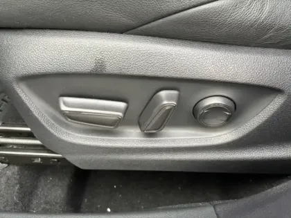 Photo 13 Toyota C-HR 2.0 Hybride 184 GR Sport