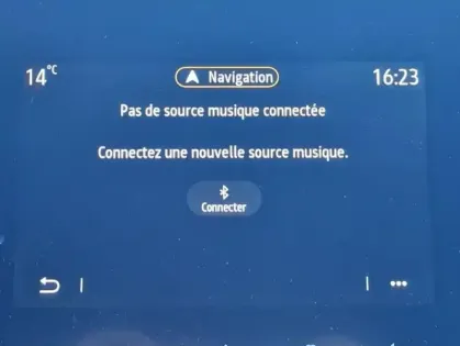 Photo 12 Renault Megane IV Berline evolution Blue dCi 115