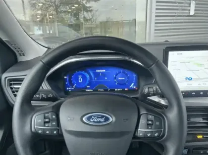 Photo 6 Ford Focus SW 1.0 Flexifuel mHEV 125ch Titanium X Business Powershift