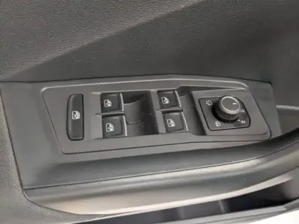 Photo 9 Volkswagen T-roc  2.0 TDI 150ch IQ.Drive DSG7 Euro6d-T