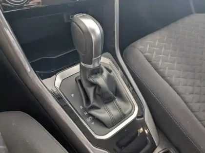 Photo 11 Volkswagen T-roc  2.0 TDI 150ch IQ.Drive DSG7 Euro6d-T