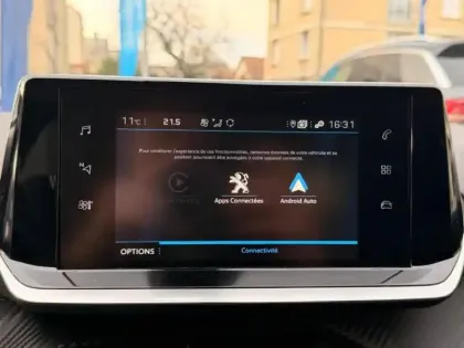 Photo 10 Peugeot 208  1.2 PureTech 100ch S&S Allure