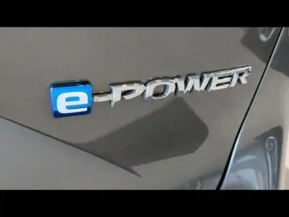 Photo 18 Nissan Qashqai  1.3 Mild Hybrid 158ch Business Edition Xtronic