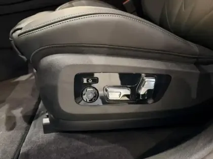 Photo 11 BMW Xm  50e 3.0 476ch