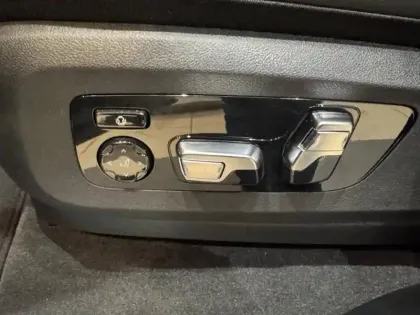 Photo 12 BMW X5  xDrive50e 489ch M Sport