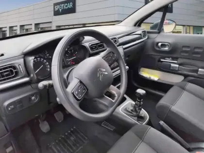 Photo 7 Citroën C3  1.2 PureTech 110ch S&S Shine 120-123g