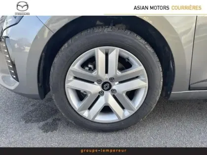 Photo 10 Renault Clio  1.5 dCi 100ch Evolution - 25