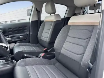 Photo 8 Citroën C3  1.2 PureTech 110ch S&S Shine 120-123g