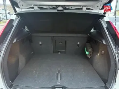 Photo 13 Volvo Xc40  B3 163ch Plus DCT 7