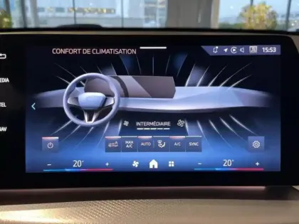 Photo 11 BMW X1  ieDrive20 204ch M Sport