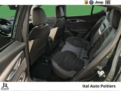 Photo 12 Alfa Romeo Tonale  1.5 Ibrida 175ch Sport Speciale TCT