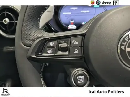 Photo 14 Alfa Romeo Tonale  1.5 Ibrida 175ch Sport Speciale TCT