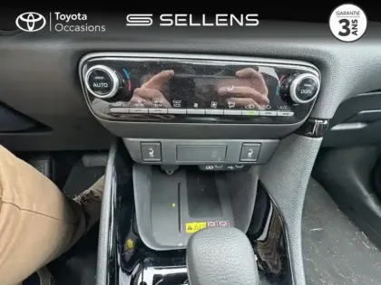 Photo 11 Toyota Yaris  130h Première 5p MC24