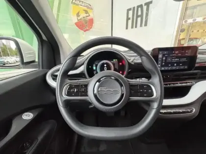 Photo 14 Fiat 500  e 95ch Action Plus