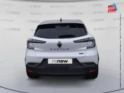 Photo 6 Renault Captur  1.6 E-Tech full hybrid 145ch Techno Camera GPS
