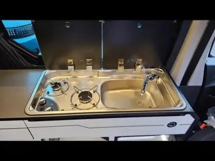 Photo 14 Renault Trafic  SpaceNomad VAN HANROAD TREK 4 2.0 Blue dCi 130ch Wild édition