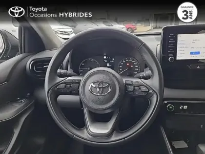 Photo 8 Toyota Yaris  116h Dynamic 5p MC24
